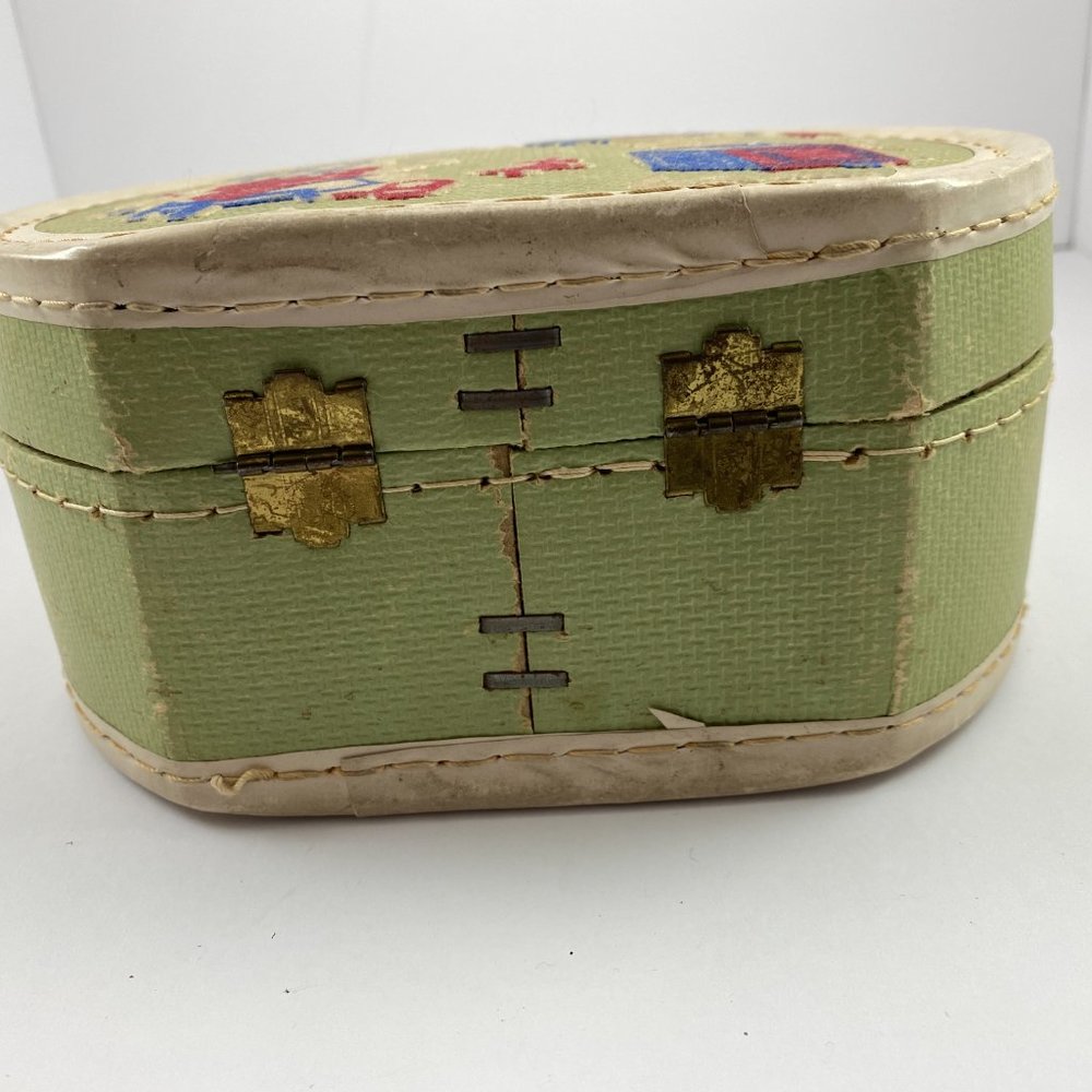 Romper Room Child's Suitcase Green and white - Picture 4 of 15